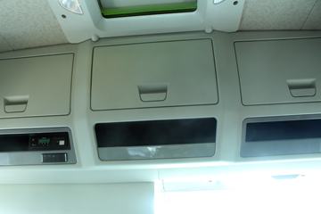 һ����� J7�ؿ� ������ 550���� 6X4ǣ����(��ѿ��)(CA4250P77K25T1E5)ͼƬ