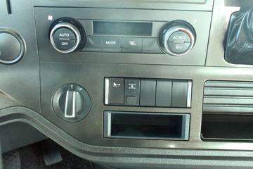 һ����� J7�ؿ� ������ 550���� 6X4ǣ����(��ѿ��)(CA4250P77K25T1E5)ͼƬ