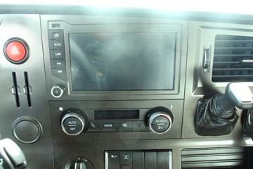 һ����� J7�ؿ� ������ 550���� 6X4ǣ����(��ѿ��)(CA4250P77K25T1E5)ͼƬ