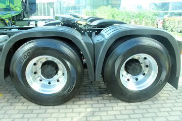 һ����� J7�ؿ� ������ 550���� 6X4ǣ����(��ѿ��)(CA4250P77K25T1E5)ͼƬ