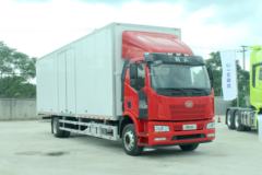 一汽解放 J6L重卡 领航版 240马力 4X2 9.7米厢式载货车(CA5180XXYP62K1L7E5)