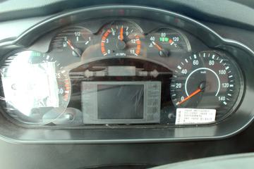 һ����� J6L�ؿ� �캽�� 240���� 4X2 9.7����ʽ�ػ���(CA5180XXYP62K1L7E5)ͼƬ