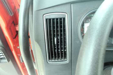 һ����� J6L�ؿ� �캽�� 240���� 4X2 9.7����ʽ�ػ���(CA5180XXYP62K1L7E5)ͼƬ