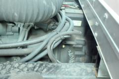 一汽解放 J6L重卡 领航版 240马力 4X2 9.7米厢式载货车(CA5180XXYP62K1L7E5)