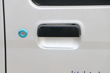 ���� ֮�� 1.2L 82���� ���� 2��˫��΢��(LZW1020SBQY)ͼƬ