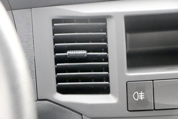 ���� ֮�� 1.2L 82���� ���� 2��˫��΢��(LZW1020SBQY)ͼƬ