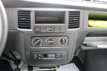 ���� ֮�� 1.2L 82���� ���� 2��˫��΢��(LZW1020SBQY)ͼƬ