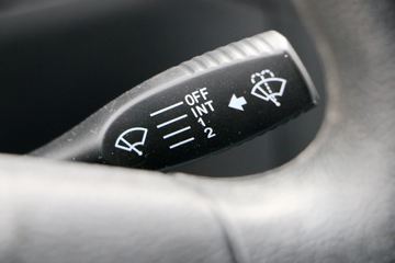 ���� ֮�� 1.2L 82���� ���� 2��˫��΢��(LZW1020SBQY)ͼƬ