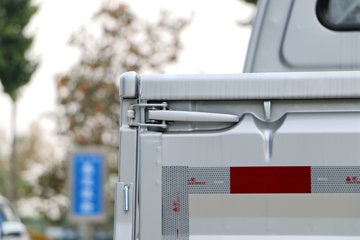 ���� ֮�� 1.2L 82���� ���� 2��˫��΢��(LZW1020SBQY)ͼƬ