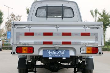 ���� ֮�� 1.2L 82���� ���� 2��˫��΢��(LZW1020SBQY)ͼƬ