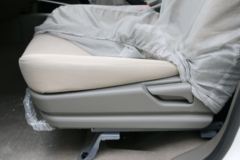 五菱 荣光V 112马力 汽油 1.5L封闭式货车