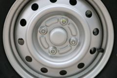 五菱 荣光V 112马力 汽油 1.5L封闭式货车