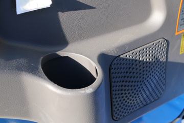 �ɵ��³� T3ϵ�� 129���� 4X2 3.64����ж��ͼƬ