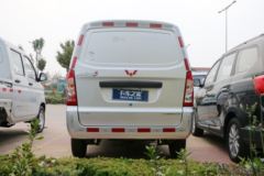 五菱 荣光S 82马力 1.2L汽油 2座 封闭式货车
