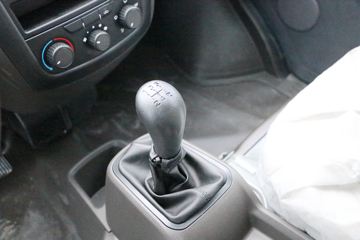  ٹS 82 1.2L 2 ʽͼƬ