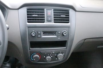  ٹS 82 1.2L 2 ʽͼƬ