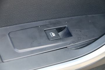 ���� ��3 2018�� ��ȡ�� 2.5T���� 125���� ���� ��׼���˫��Ƥ��ͼƬ