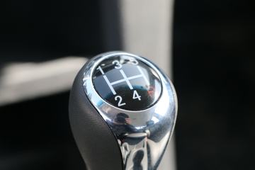 ���� ��3 2018�� ��ȡ�� 2.5T���� 125���� ���� ��׼���˫��Ƥ��ͼƬ