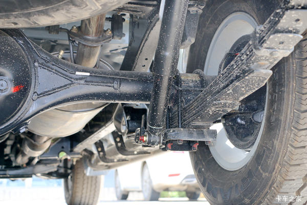 仅售8.68万起 阳江江铃域虎3震撼上市