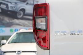 域虎3&nbsp;皮卡上装                                                图片