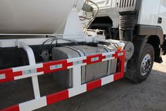 上汽红岩 杰狮 336马力 8X4 混凝土搅拌车(CQ5314GJBHTG336)