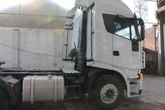 红岩 杰狮重卡 400马力 6X4 牵引车(CQ4254HTVG324B)