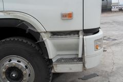 华菱重卡 336马力 6X4 5.6米自卸车(HN3252P34C9M3)