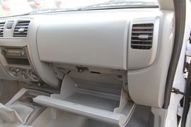 风骏5&nbsp;皮卡驾驶室                                               图片