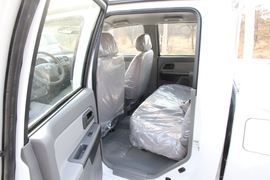 风骏5&nbsp;皮卡驾驶室                                               图片