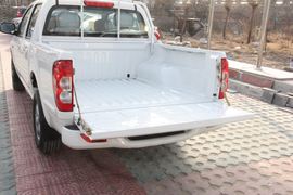 风骏5&nbsp;皮卡上装                                                图片