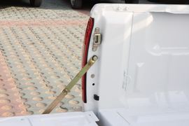 风骏5&nbsp;皮卡上装                                                图片