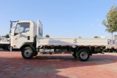 重汽王牌 7系 116马力 4.16米单排栏板轻卡(CDW1040HA1Q5)