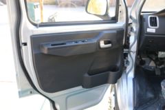 长安凯程 神骐T20L 2018款 舒适型 1.5L 112马力 汽油 3.05米双排厢式微卡(SC5035XXYSNAF5)