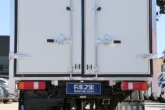 唐骏欧铃 小宝马 1.5L 108马力 汽油/CNG 3.63米单排厢式微卡(ZB5035XXYBDC5V)