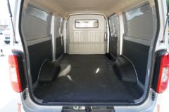 长安轻型车 睿行M80 2018款 舒适型 109马力 2座 1.5L平顶背掀门封闭货车