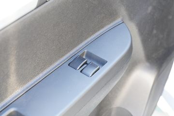  F30 2018 ʰ 1.5L 112 2.7(745)Ƥ ͼƬ