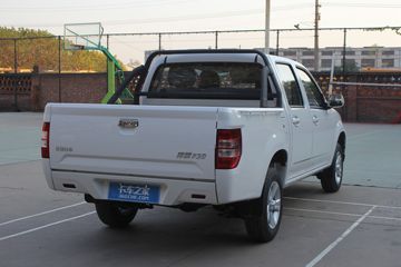 �������� ����F30 2016�� ��Ӣ�� 1.5L���� 112���� ����˫��Ƥ��ͼƬ