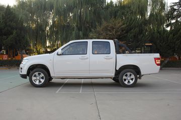 �������� ����F30 2016�� ��Ӣ�� 1.5L���� 112���� ����˫��Ƥ��ͼƬ