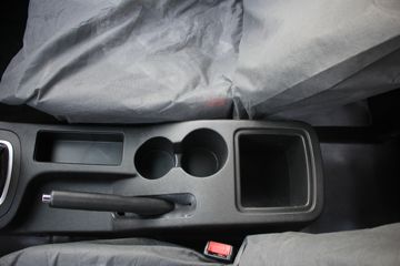 �������� ����F30 2016�� ��Ӣ�� 1.5L���� 112���� ����˫��Ƥ��ͼƬ