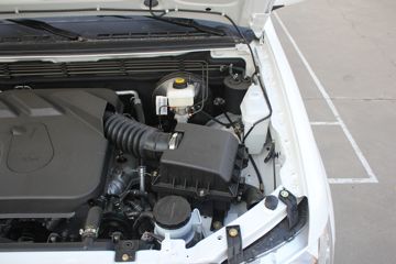 �������� ����F30 2016�� ��Ӣ�� 1.5L���� 112���� ����˫��Ƥ��ͼƬ