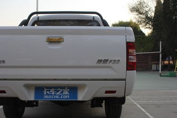 �������� ����F30 2016�� ��Ӣ�� 1.5L���� 112���� ����˫��Ƥ��ͼƬ