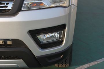 �������� ����F30 2016�� ��Ӣ�� 1.5L���� 112���� �����(����745)˫��Ƥ��ͼƬ