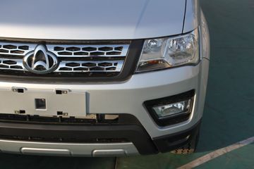 �������� ����F30 2016�� ��Ӣ�� 1.5L���� 112���� �����(����745)˫��Ƥ��ͼƬ