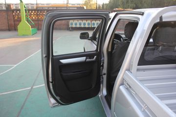 �������� ����F30 2016�� ��Ӣ�� 1.5L���� 112���� �����(����745)˫��Ƥ��ͼƬ