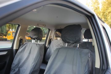 �������� ����F30 2016�� ��Ӣ�� 1.5L���� 112���� �����(����745)˫��Ƥ��ͼƬ