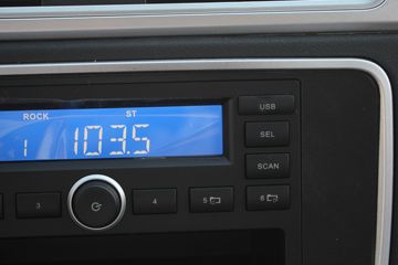 �������� ����F30 2016�� ��Ӣ�� 1.5L���� 112���� �����(����745)˫��Ƥ��ͼƬ