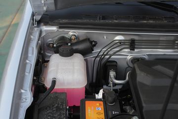 �������� ����F30 2016�� ��Ӣ�� 1.5L���� 112���� �����(����745)˫��Ƥ��ͼƬ