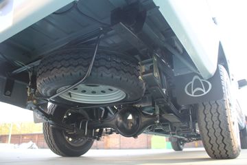 �������� ����F30 2016�� ��Ӣ�� 1.5L���� 112���� �����(����745)˫��Ƥ��ͼƬ