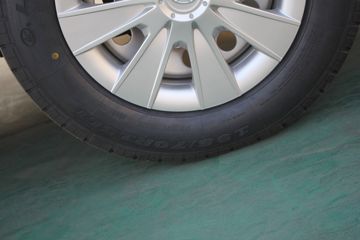 �������� ����F30 2016�� ��Ӣ�� 1.5L���� 112���� �����(����745)˫��Ƥ��ͼƬ