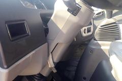 唐骏欧铃 T7系列 绿超人 143马力 4.1米单排栏板轻卡(ZB1040UDD6V)